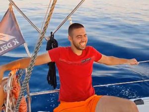 Guys Sailing