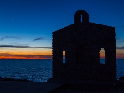 Sacred Rock Verudela sunset